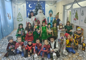Новый год в детском саду Новый год в детском саду.