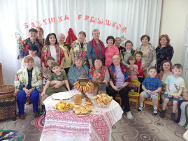 Этнопосиделки "Бабушка рядышком" Этнопосиделки "Бабушка рядышком".