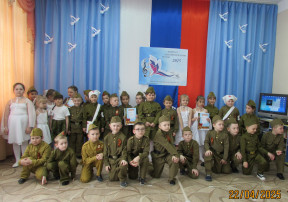 Инсценирование военно-патриотической песни «Победный май» Инсценирование военно-патриотической песни «Победный май».